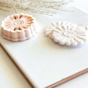 Organic Sunflower Imprint Earring Clay Cutter Tool for Polymer Clay Jewelry Making Cookie Flower Shape Cutter for Handmade Earrings Floral Accessories and DIY Nature Inspired Craft