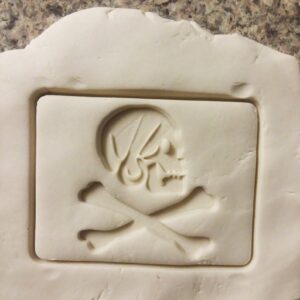 Henry Every Pirate Flag Nautical Cookie Cutter Cookie for Pirate Halloween Theme Biscuit Fondant Decorating Tool Pirate Party Treats Nautical Decor and Spooky Celebration Baking Crafts