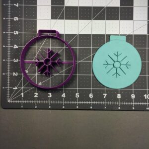 Snowflake Ornament Cookie Cutter for Making Shortbread Biscuits Fondant Clay Crafts Cake Toppers Winter Theme Baking Supplies Christmas Decorations Holiday Parties School DIY Projects