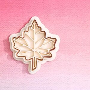 Maple leaf cookie cutter set for making shortbread cookies fondant biscuits sugar paste chocolate treats cupcake toppers cake decoration tools for autumn fall theme baking and parties