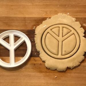 Peace Symbol Black Cookie Cookie Cutter for Baking Hippie Themed Cookies Perfect for Peace and Love Parties Retro Events Summer Festivals and Inspirational Dessert Decorations