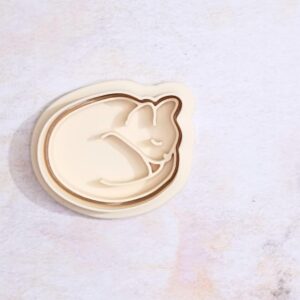 Sleeping Cat Cookie Cutter Set for Animal Theme Baking Cute Kitten Shape Biscuit Pastry Fondant Sugar Paste Cutters for Kids Birthday Party Homemade Cookies and Cake Decoration Baking