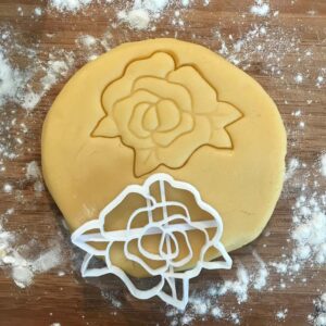 Black Rose Flower Cookie Cutter Rose Shape for Baking Polymer Clay Earrings Jewelry Making Fondant Crafts Plant Lover Gift DIY Wedding Favor Party Tool