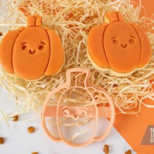 Pumpkin Shape Polymer Clay Cutter Design 1 Cookie Fondant Biscuit Cutter Sharp Tapered Edge Tool for Earrings Jewelry Making Autumn Halloween Theme Cupcake Decoration Baking Craft