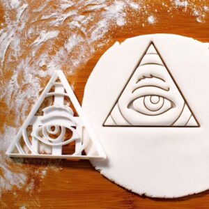 Eye of Providence Cookie Cutter Cookie India for All Seeing Eye Symbol Triangle Biscuits, Freemason Icon Masonic Baking Tool for Spiritual Theme Cookies and Illuminati Pyramid Party