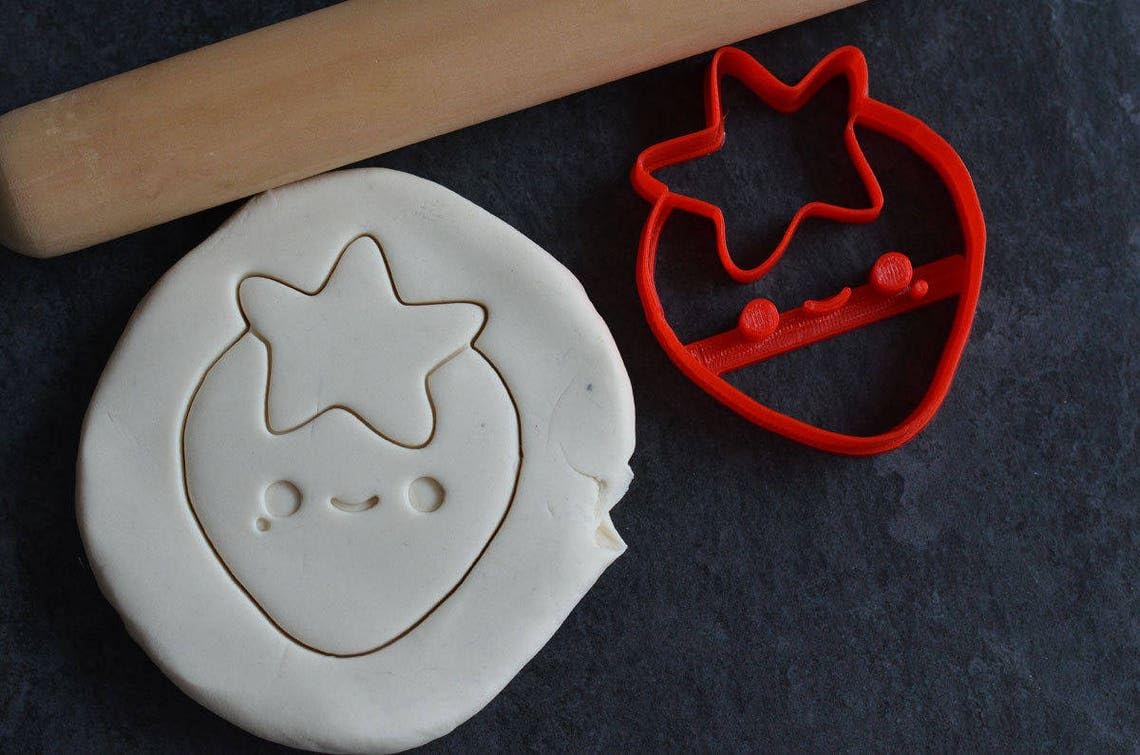 Strawberry Cookie Cutter for Creative Baking | Fruit Shape Mold for Cookies, Fondant, Biscuits, and Crafts | Perfect for Themed Treats, Parties, and DIY Baking Projects