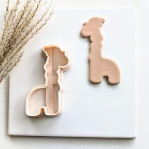 Giraffe Cookie Cutter for Animal Theme Baking and Polymer Clay Crafts Large Giraffe Shape Clay Cutter for Sugar Cookies Fondant DIY Earrings Cake Decorations and Jungle Party Supplies