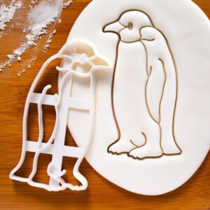 Emperor Penguin Cookie Cutter Cookie Bird Lovers Antarctic Themed Baking Flightless Bird Biscuit Fondant Clay Cutter Wildlife Parties Educational Animal Shaped Treats (ONLY Emperor Penguin)