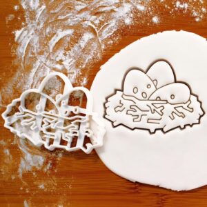 Bird Nest with Eggs Cookie Cutter for Spring and Easter Baking Home Party Treats Nature Inspired Biscuit Mold Fondant Cutter Seasonal Cookie Tool for Garden Theme Family Celebrations