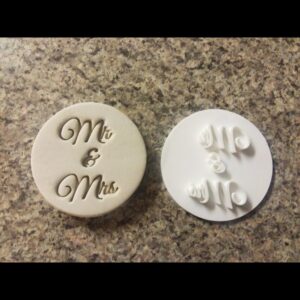 Mr and Mrs Embosser Stamp for Cookies Cupcakes Fondant Wedding Theme Baking Tool for Bride and Groom Desserts Engagement Party Favors Romantic Custom Treat Decoration and Gift Packaging
