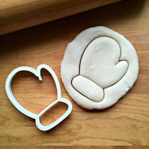 Cookie Left Mitten Cookie Cutter for Baking Holiday Cookies Cake Fondant Decorations Suitable Size Dishwasher Safe Made in India for Winter Parties Christmas Events Crafts and Gift Bak