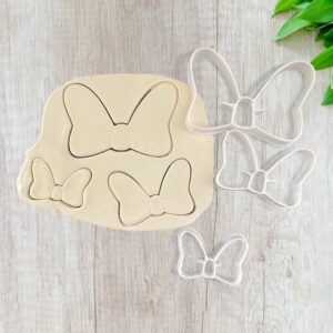 Minnie Bow Cookie Cutter Set of 3 for Shortbread Cookies Pastry Fondant Sugar Paste Homemade Cake Decoration Cartoon Theme Baking Tools for Birthday Party Treats Kids DIY