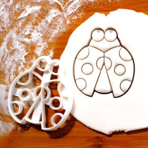 Spotted Ladybug Cookie Cutter Set - Perfect for Forest Insect Themed Parties and Kids' Birthday Celebrations!