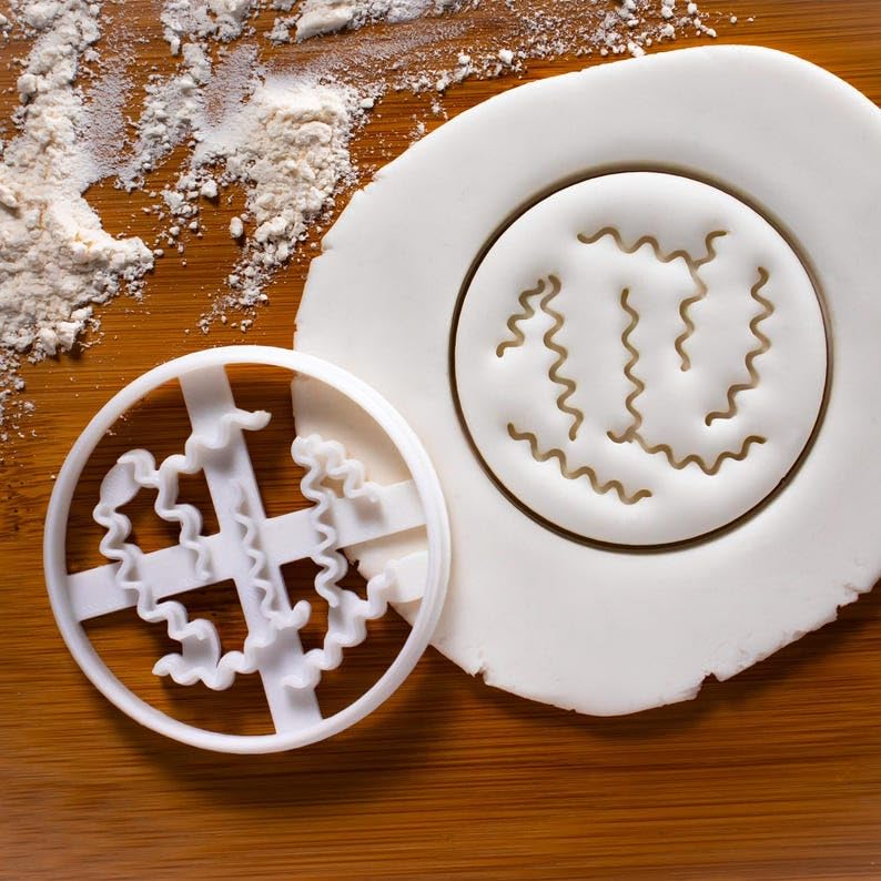 Spiral Bacteria Design 1 Cookie Cutter Cookie Microbiologist Cookies Science Lab Biscuit Baking Tool Bacterial Cell Shape Microbiology Theme Party Favors PhD Graduation Gift India (ONLY ONE)
