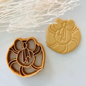 Christmas Wreath Cookie Imprint Cutter for Baking and Crafts, Holiday Wreath Shape Polymer Clay Cutter Tool, Cookie Wreath Clay and Fondant Cutter India for Festive Decorations