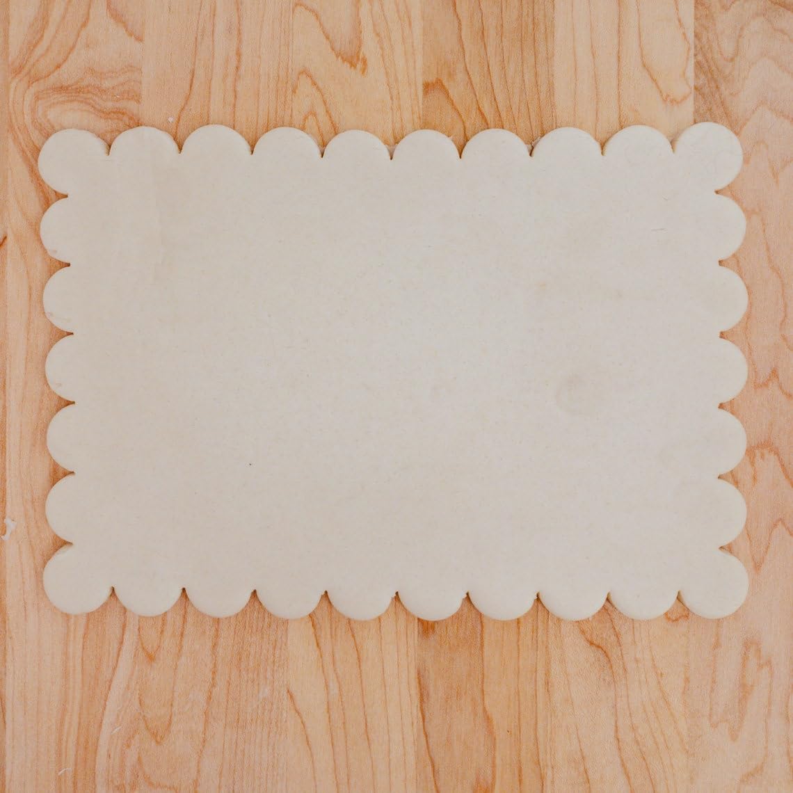 Giant Scalloped Rectangle Plaque Cutter 8.5 Inch India Cookie Cookie Fondant Clay Pottery Ceramic Polymer Mold Baking and Craft Tool for Decorating Cakes Cookies DIY Projects - Image 2