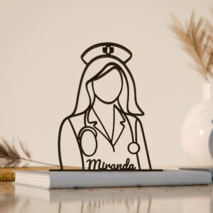 Personalized Nurse Plastic Line Art Figure Custom Name Minimalist Healthcare Sculpture for Home Decor Desk Shelf Living Room Bedroom Office Interior Appreciation Display