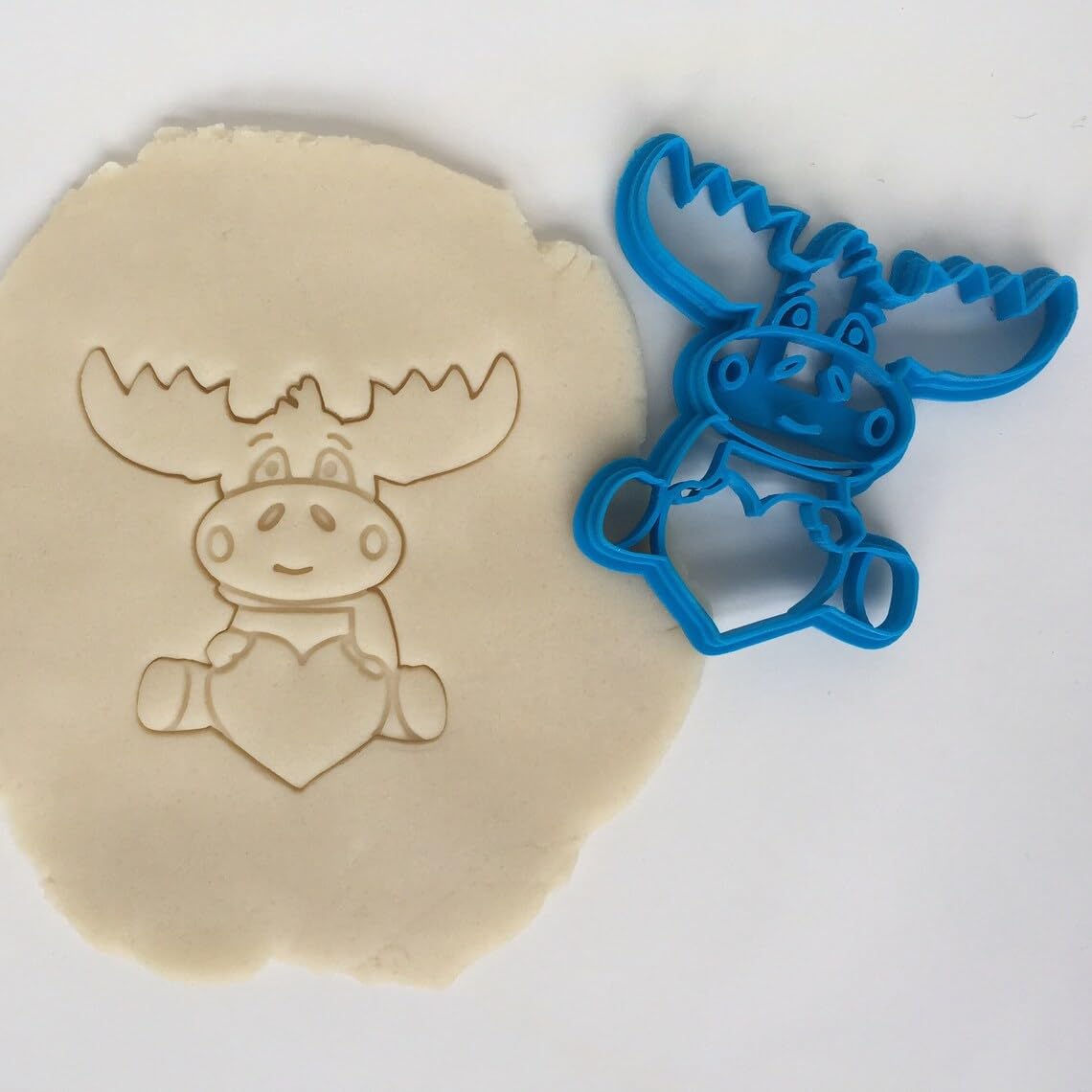 Valentines Cute Moose Cookie Cutter India Cookie for Baking, Fondant, and Clay Crafting, Adorable Animal Design for Valentine Day, Fun Party Treats, and Gifts - Image 2