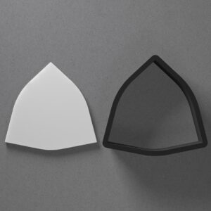 Curved Triangle Shape Cookie Polymer Clay Cutter with Sharp Tapered Edge for Jewelry Making, Mini Stud Earrings, Pendant Sets, Earring Craft Tool, Cookie Cutter for Clay and Dough