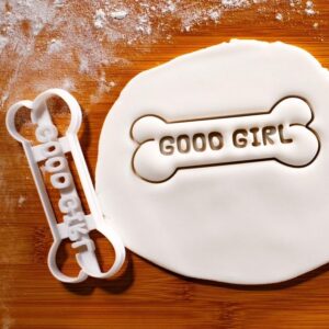 Good Girl Dog Bone Cookie Cutter Cookie for Dog Treats Baking Homemade Pet Snacks Kitchen Tool Durable Animal Shaped Biscuit Cutter Perfect for Pet Lovers and Bakers