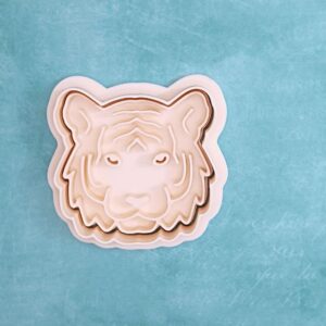 Tiger head cookie cutter set for baking wild animal cookies fondant cake toppers and crafts perfect for jungle safari theme parties zoo events school wildlife projects and fun home