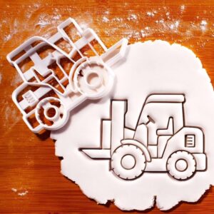 Forklift Cookie Cutter Industrial Truck Biscuit Mold for Warehouse Events Logistics Themes Construction Parties Employee Gifts Company Celebrations Heavy Machinery Baking Tool