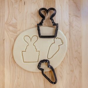Easter Cookie Cutter Set India Cookie Mold with 2 Festive Shapes for Baking Spring Holiday Cookies Fondant Clay Decorations Perfect for Easter Egg Hunts and Family Celebrations