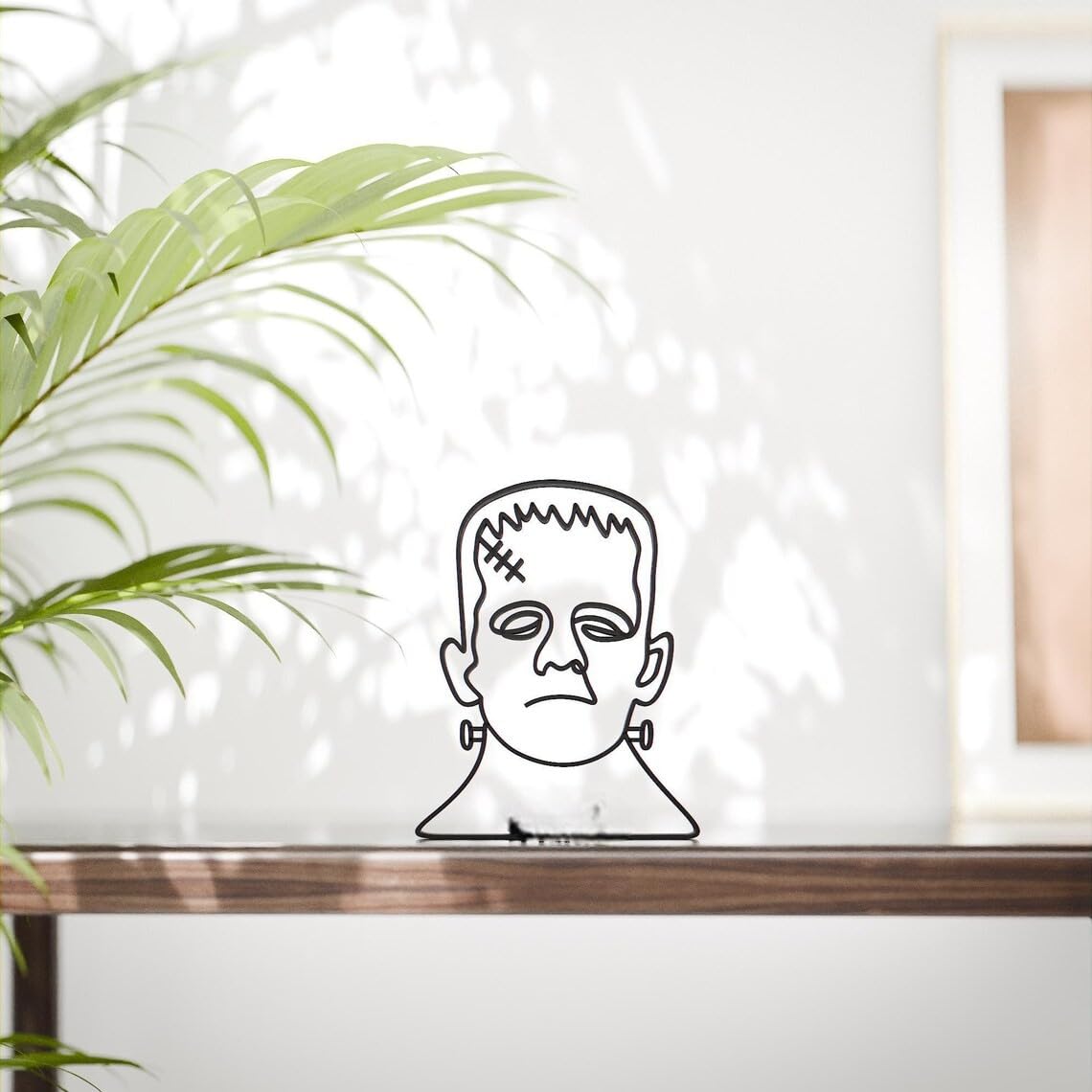 Frankenstein Plastic Line Art Character Figure Minimalist Sculpture for Home Office Desk Decor Artistic Horror Theme Shelf Display for Modern Interiors - Image 2