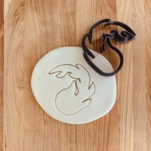 Magic The Gathering Red Mana Symbol Cookie Fondant Clay Cutter for Fantasy Game Parties, India Cookie Mold for Baking, Birthdays, Crafts, Tabletop Events, Themed Decorations
