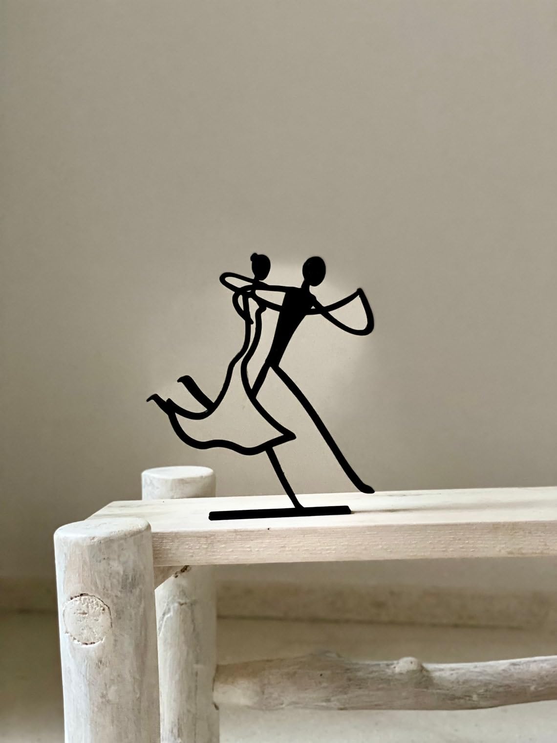 Rhythmic Dance: Minimalist Tabletop Statue Sculpture of a Dancing Couple and Stylish Decor Accent for Home or Office - Image 2
