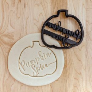 Pumpkin Spice Detailed Script Cookie Cutter for Baking, Clay Craft, Fondant Decorating, India Cookie Mould for Autumn Theme, Kitchen Use, Kids DIY Activities and Fall Festival Treats
