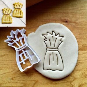 Cookie Haystack Cookie Cutter Multi Size for Farm Party Baking Tools Fall Harvest Theme and Kids Activities Made in India Reusable Durable Cookie Choose Standard or Dishwasher Safe