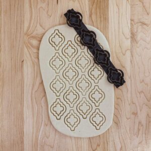Moroccan Border Design Arabesque Shape Fondant Cake Stamp India Cookie Pie Stamp for Decorating Cakes Cookies Pastries Crafts Party Baking Tools for Ramadan Wedding Eid Events
