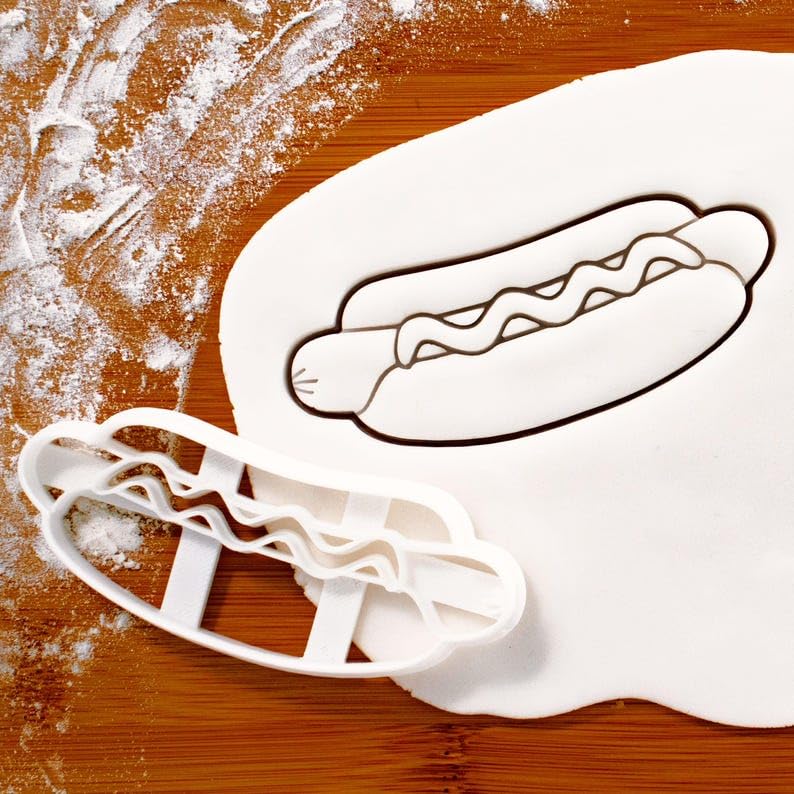 Hot Dog Cookie Cookie Cutter Perfect Fast Food Theme Baking Summer Birthday Parties Sausage Bar Picnic Beef Patty Mustard Barbecue Decorations Biscuit Fondant Clay Sugarpaste (ONLY HOT Dog)