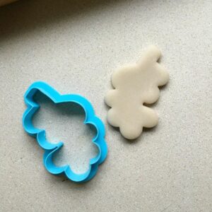 Cookie Mistletoe Cookie Cutter Suitable Size Made in India for Christmas Holiday Baking Fondant Crafts Winter Party Treats Reusable Food Safe Mistletoe Shape Mold for Festive Cookie