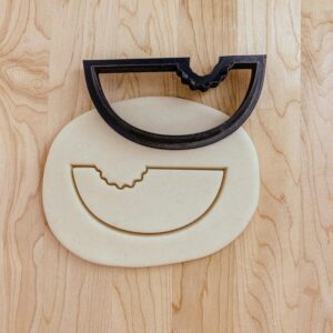 Watermelon Bite Cookie Cutter India Cookie Mold for Shaping Cookies Fondant Clay Baking Tool Summer Fruit Themed Treats Cakes Cupcakes DIY Kitchen and Craft Supplies