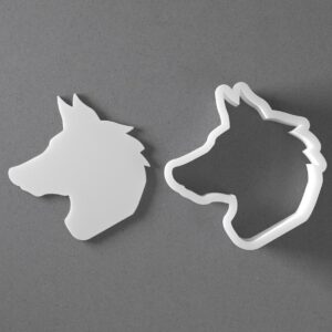 Black cookie Wolf Head Animal Cookie Cutter Set for Polymer Clay Jewelry Earrings Biscuit Fondant Craft Tool Mirrored Pair Suitable Mini Medium Large Sizes for Baking DIY Projects