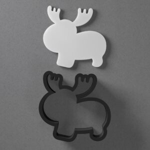 Stylized Cartoon Moose Cookie Polymer Clay Cutter with Sharp Tapered Edge for Jewelry Making Mini Studs Pendant Set and Cookie Cutter Versatile Craft Tool for Detailed Animal