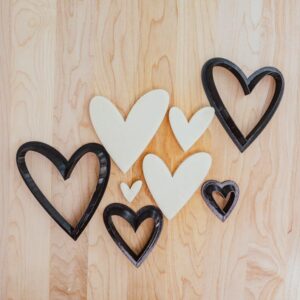 Modern Boho Heart Shape Cookie Cookie Cutter Set of 4 Sizes for Cookies, Fondant, and Clay Stylish Heart Design for Weddings, Valentine, Crafts, and Gift Making in India