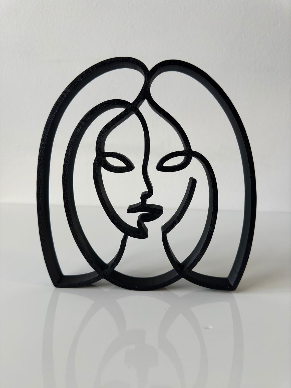 India Statue Virgo Zodiac Sign One Line Sculpture, Minimalist Art Sculpture for Home and Office Decor, Shelf Sitting Ornament, Unique Astrology Gift for Birthday or Festival