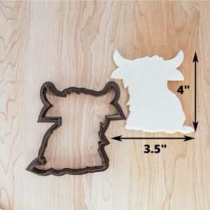 Highland Cow Outline Cookie Cutter Cookie for Fondant Clay Dough, Hairy Coo Scottish Cow Shape for Farm Theme Baking or Crafts, Rustic Animal Cutter Tool Made in India