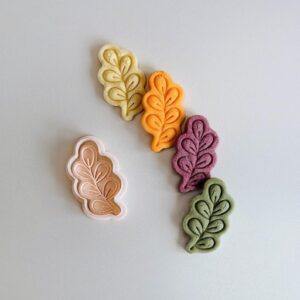 Black Leaf Cookie Cutter Stamp Set Spring Greenery Eucalyptus Leaf Shape Baking Tool for Cookies Fondant Clay Treats Creative Dessert Making for Parties Home Baking and Everyday Use