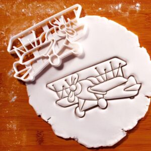 Vintage Airplane Cookie Cutter Travel Themed Baby Showers Bon Voyage Parties Aviation Baking Gifts Flying Adventure Cookies Travel Lovers Airport Themed Event Globe Party Decor (ONLY AIRPLANE)