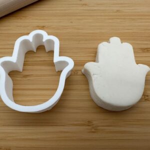 Hamsa Hand Shape Polymer Clay Cutter Cookie Fondant Biscuit Cutter Sharp Tapered Edge Tool for Earrings Jewelry Making Spiritual Theme Cupcake Decoration Baking Craft Projects