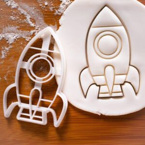 Rocket Spacecraft Cookie Cutter Set Featuring Space-Themed Designs Ideal for Baking and Crafting with Biscuits Fondant Clay Cheese Sugarpaste Marzipan Moulds Perfect for Space (ONLY ROCKET)