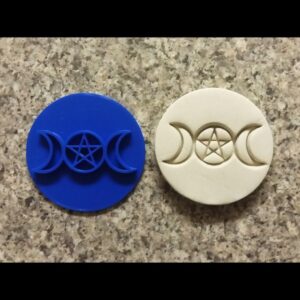 Triple Goddess Wiccan Black Cookie Cookie Embosser Stamp for Halloween Cupcakes Fondant Decorating Pagan Witch Theme Baking Tool for Kitchen Ritual Celebration and Holiday Craft