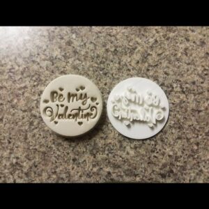 Black Be My Valentine Cookie Embosser Stamp Cookie India Cupcake Icing Stamp for Love Theme Baking Romantic Treats Valentine�s Day Cookies Anniversary Party Snacks Wedding Desserts