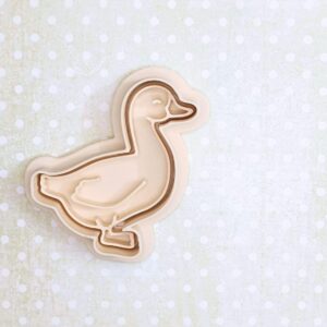 Goose Cookie Cutter Set for Making Shortbread Cookies Pastry Sugar Paste Fondant Icing for Homemade Cake Decoration Farm Animal Theme Baking Tool for Kids Parties Birthdays and Crafts
