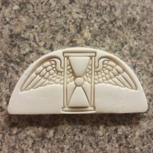 Black Winged Hourglass Plague Doctor Cookie Cutter Cookie India Halloween Theme Biscuit Cutter for Gothic Baking Historical Horror Treats Spooky Time Symbol Cookies Creepy Costume