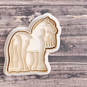 Gypsy Vanner horse cookie cutter set for making shortbread cookies fondant biscuits sugar paste cake decorations ideal for horse themed baking farm parties equestrian treats